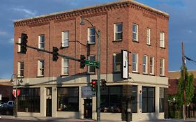 The Jesse Hotel & Bar